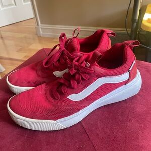 Red Vans Ultrarange Sneaker